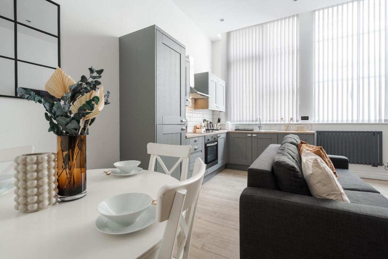 Alur Apartments Sweeting Street Liverpool Eksteriør billede